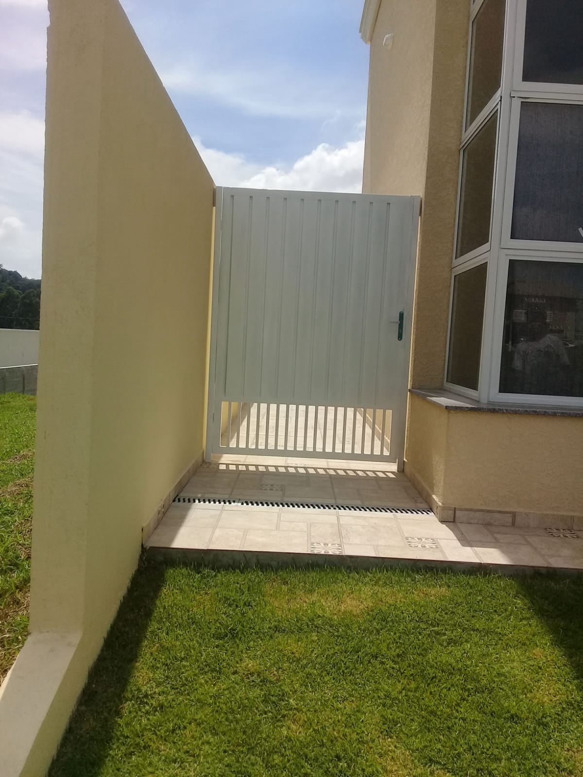 serralheria, estruturas metálicas, portões em Atibaia e Região